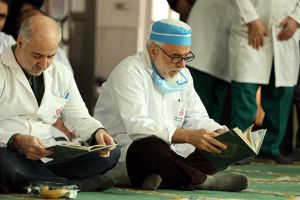 مراسم بزرگداشت عروج ملکوتی همکار کرامی آقای محسن میرزاگلی به روایت تصویر: عکس شماره 2 / 12